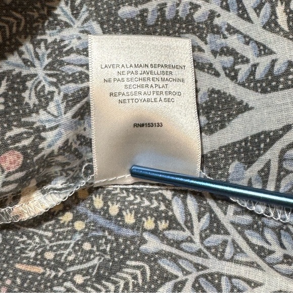 Stellah Fox Floral Peasant Tie-Neck Long Sleeve Blouse size Small Anthropologie - Picture 11 of 11